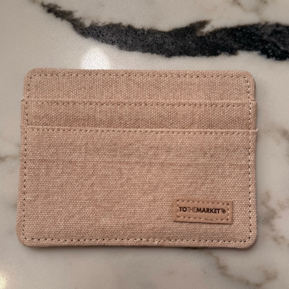 NWT⛱️To The Market - Classic Slim Wallet in Flax & Muted Camo (Sand Camo)